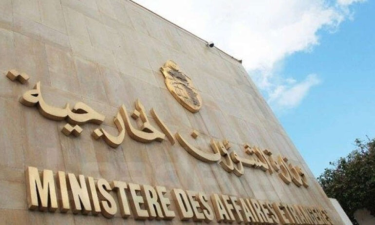 Tunisia hosts tripartite talks on Libya