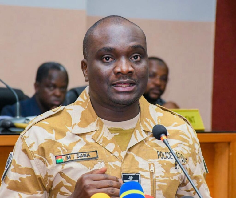 Burkina probes officers over AES free-movement breaches